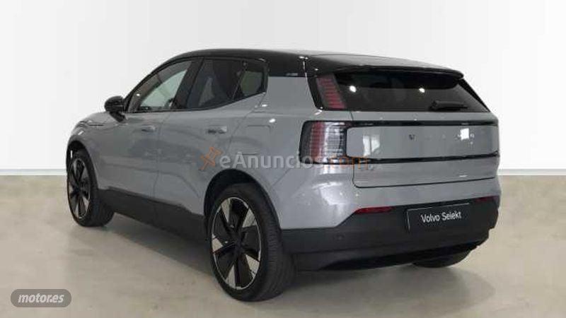 Volvo EX30 EX30 PLUS SINGLE MOTOR EXTENDED RANGE ELECT de 2024 con 5.089 Km por 32.990 EUR. en Ourense