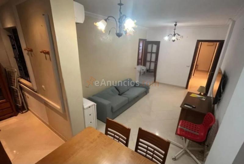 Alquilo piso en zona Macarena Sevilla 420 euros