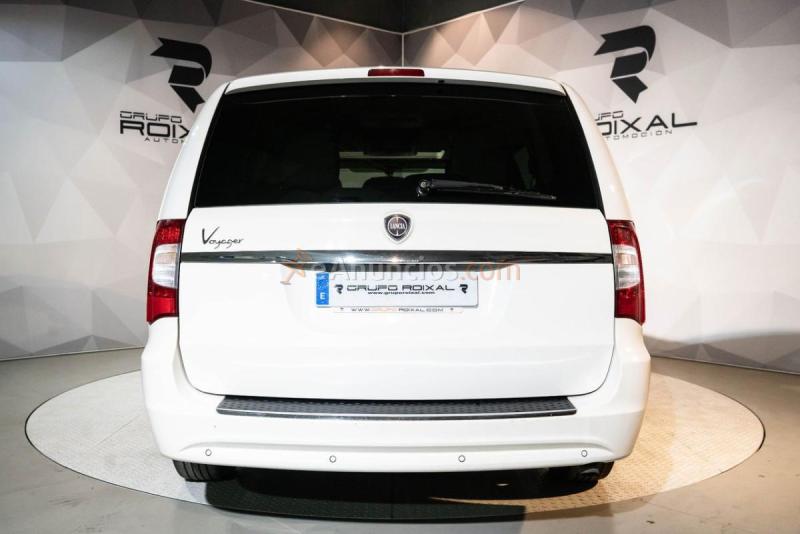 Lancia Voyager 2.8 CRD 163 CV Gold Plus ESPECTACULAR UNIDAD