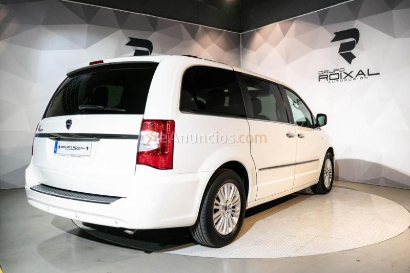 Lancia Voyager 2.8 CRD 163 CV Gold Plus ESPECTACULAR UNIDAD