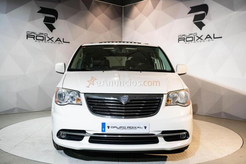 Lancia Voyager 2.8 CRD 163 CV Gold Plus ESPECTACULAR UNIDAD