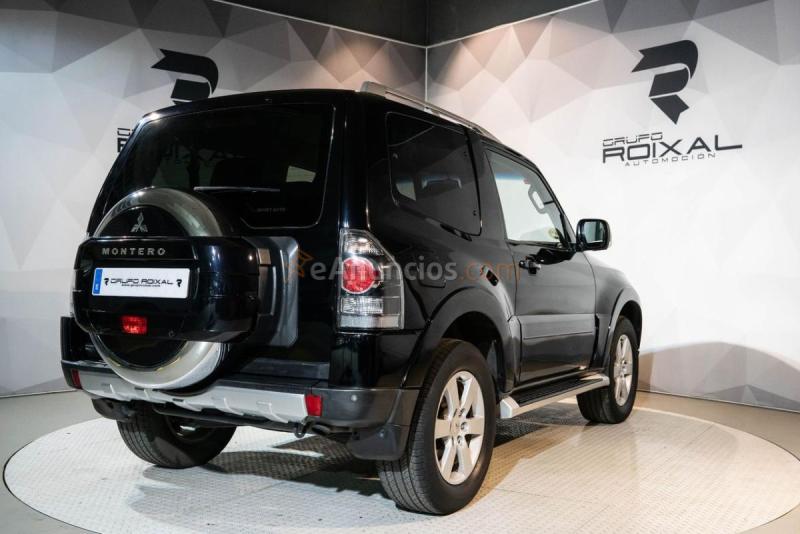 Mitsubishi Montero 3p 3.2 DI-D Invite IVA DEDUCIBLE
