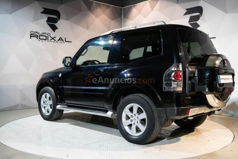 Mitsubishi Montero 3p 3.2 DI-D Invite IVA DEDUCIBLE