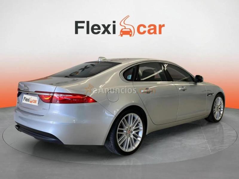 Jaguar XF 2.0D 132kW (180CV) Portfolio Auto 