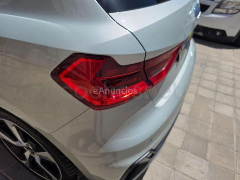 AUDI A1 allstreet 30 TFSI S tronic