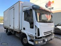 Iveco Eurocargo 6.0 turbo d caja cerrada plataforma elevadora klima de 2003 con 950.000 Km por 5.900 EUR. en Granada