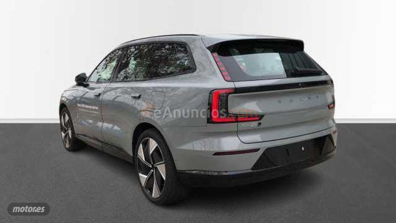 Volvo EX90 BEV 111KWH RECHARGE TWIN ULTRA AWD 408 5P 7 Plazas de 2025 con 7.500 Km por 87.995 EUR. en Valladolid