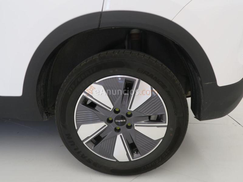Ebro S400 1.5 DHE HEV Premium CVT