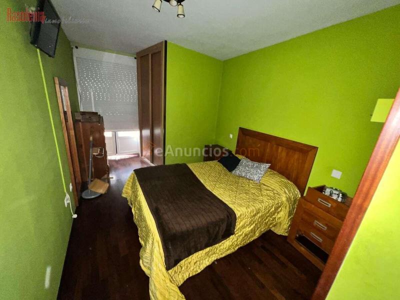 Vivienda en venta en Pontedeume – 3 dormitorios, 2 baños y garaje