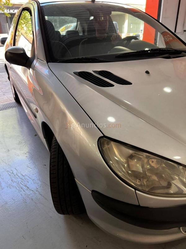 Peugeot 206 1.4 HDI X-Line 
