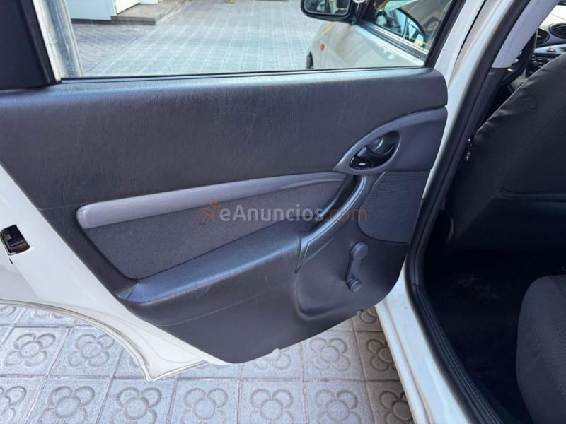 Ford Focus 1.6 TREND