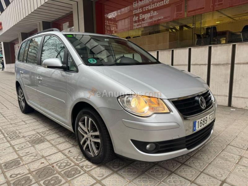 Volkswagen Touran 1.4 TSI 140 Highline