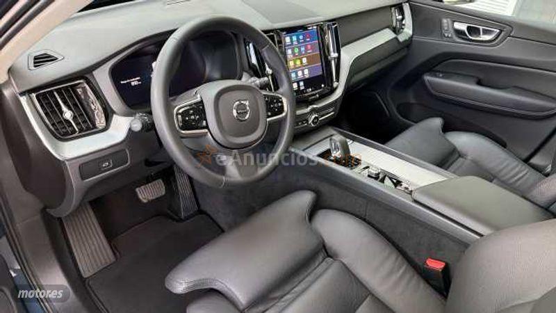 Volvo XC 60 PLUS B4 DIESEL AWD de 2023 con 66.789 Km por 36.500 EUR. en Barcelona