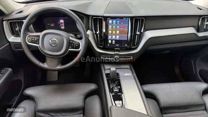 Volvo XC 60 PLUS B4 DIESEL AWD de 2023 con 66.789 Km por 36.500 EUR. en Barcelona